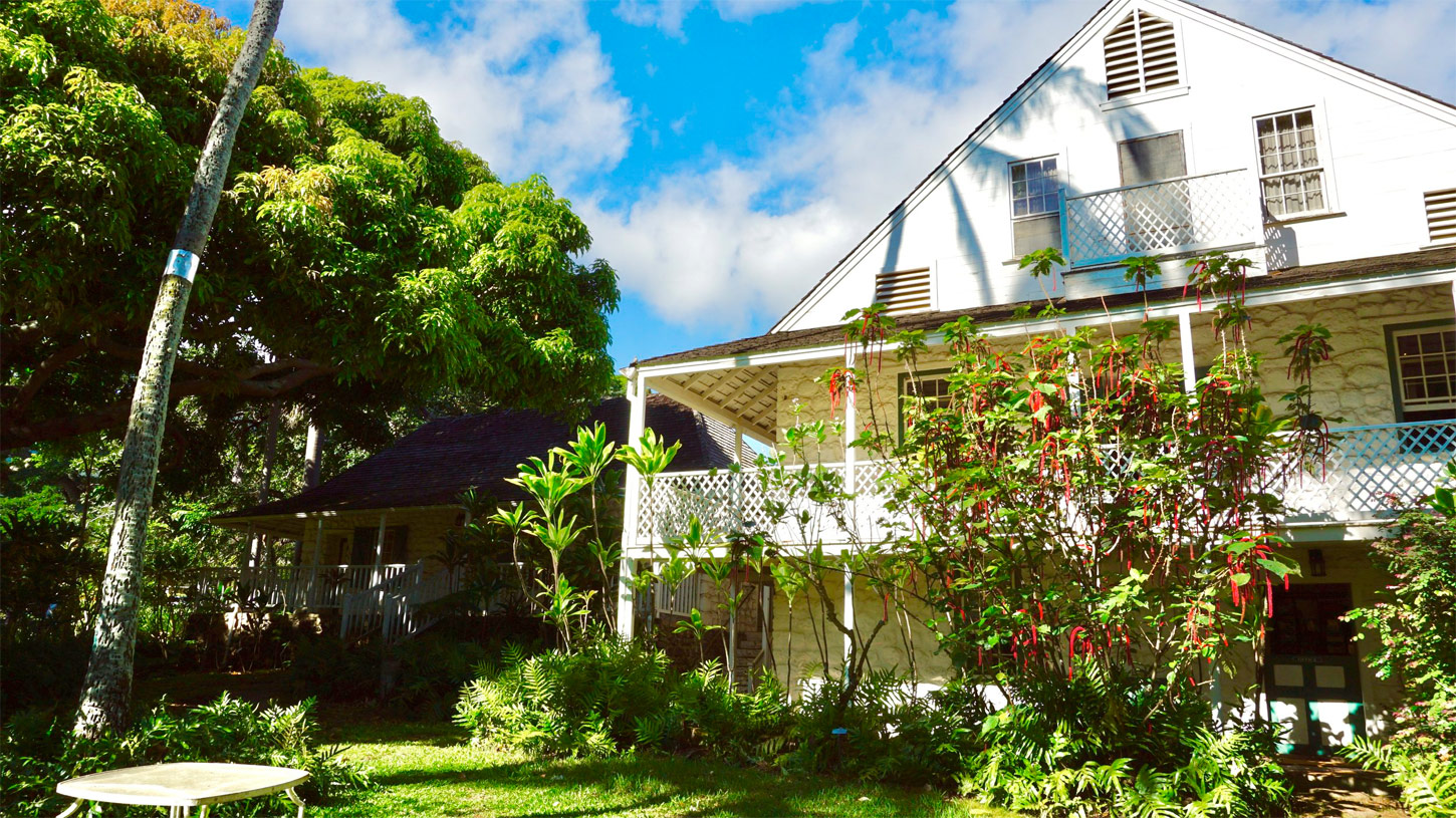 La‘i Loa Homeowners Receive Maui Historical Society Membership